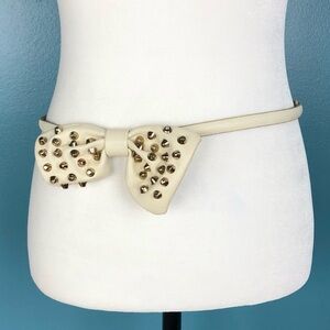 Cream faux-leather bow belt